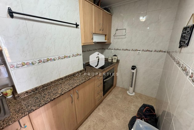 Tweedehands - Penthouse -
Torrevieja - Estacion de autobuses