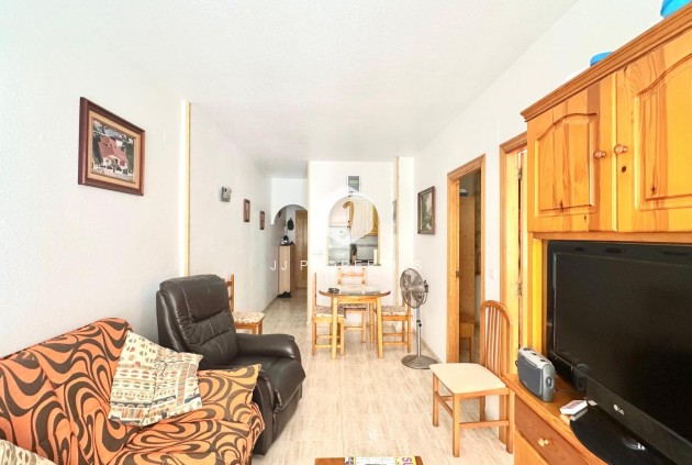 Tweedehands - Appartement / flat -
Torrevieja - Estacion de autobuses