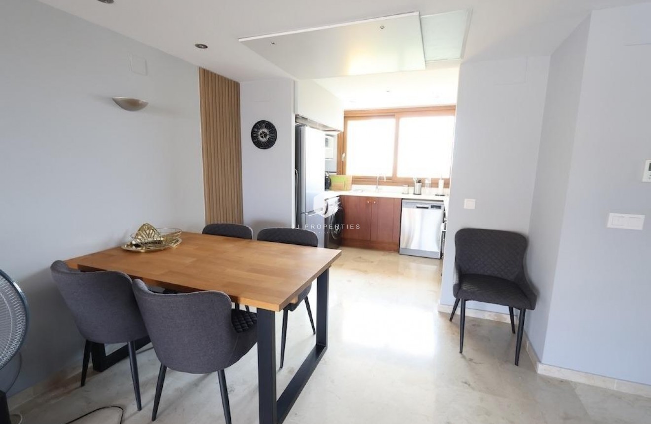 Tweedehands - Penthouse -
Torrevieja - Costa Blanca