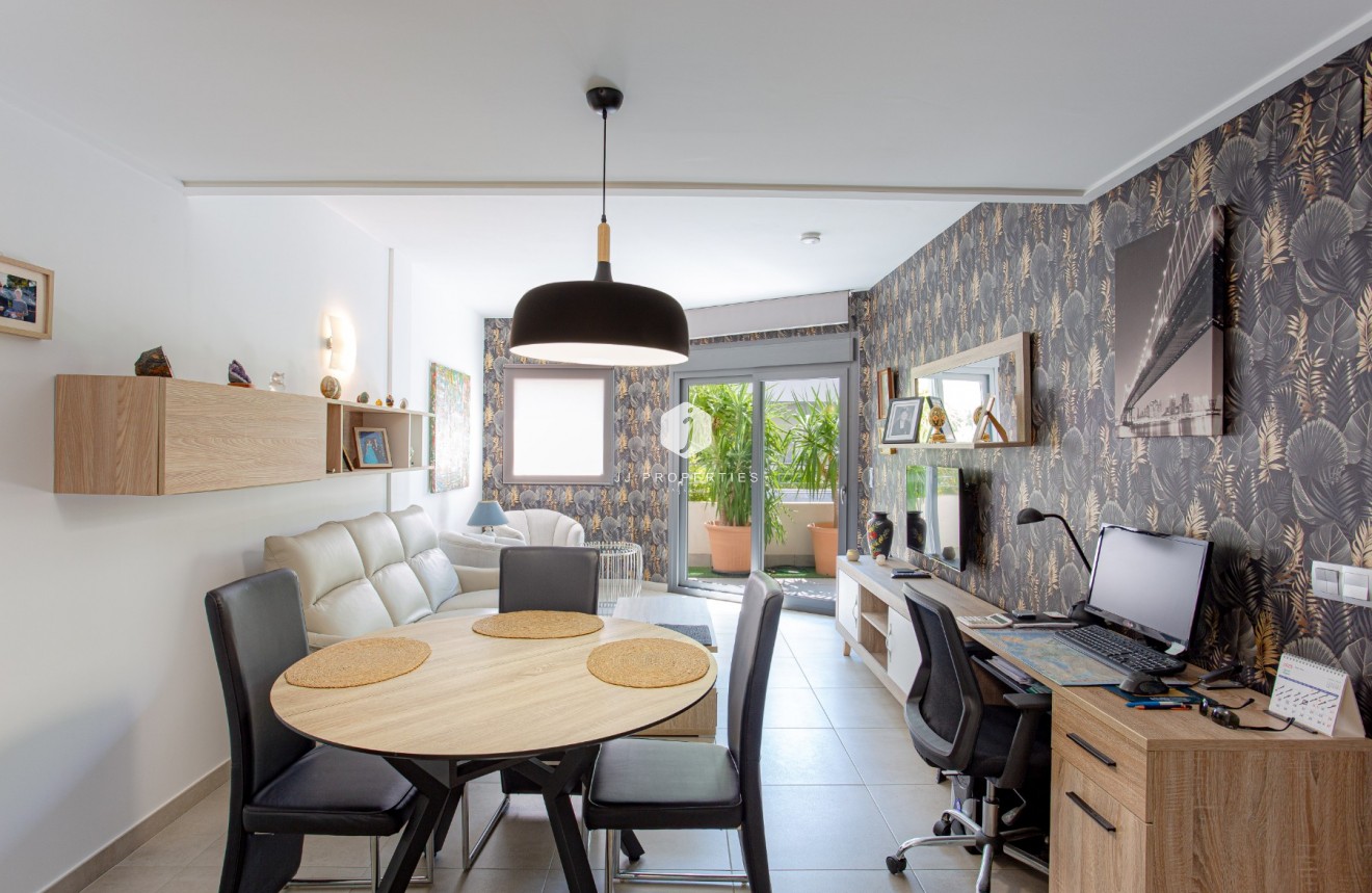 Tweedehands - Appartement / flat -
Torrevieja - Costa Blanca