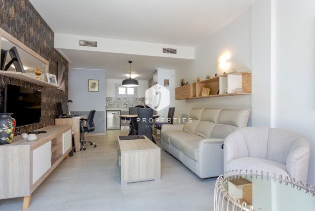 Tweedehands - Appartement / flat -
Torrevieja - Costa Blanca