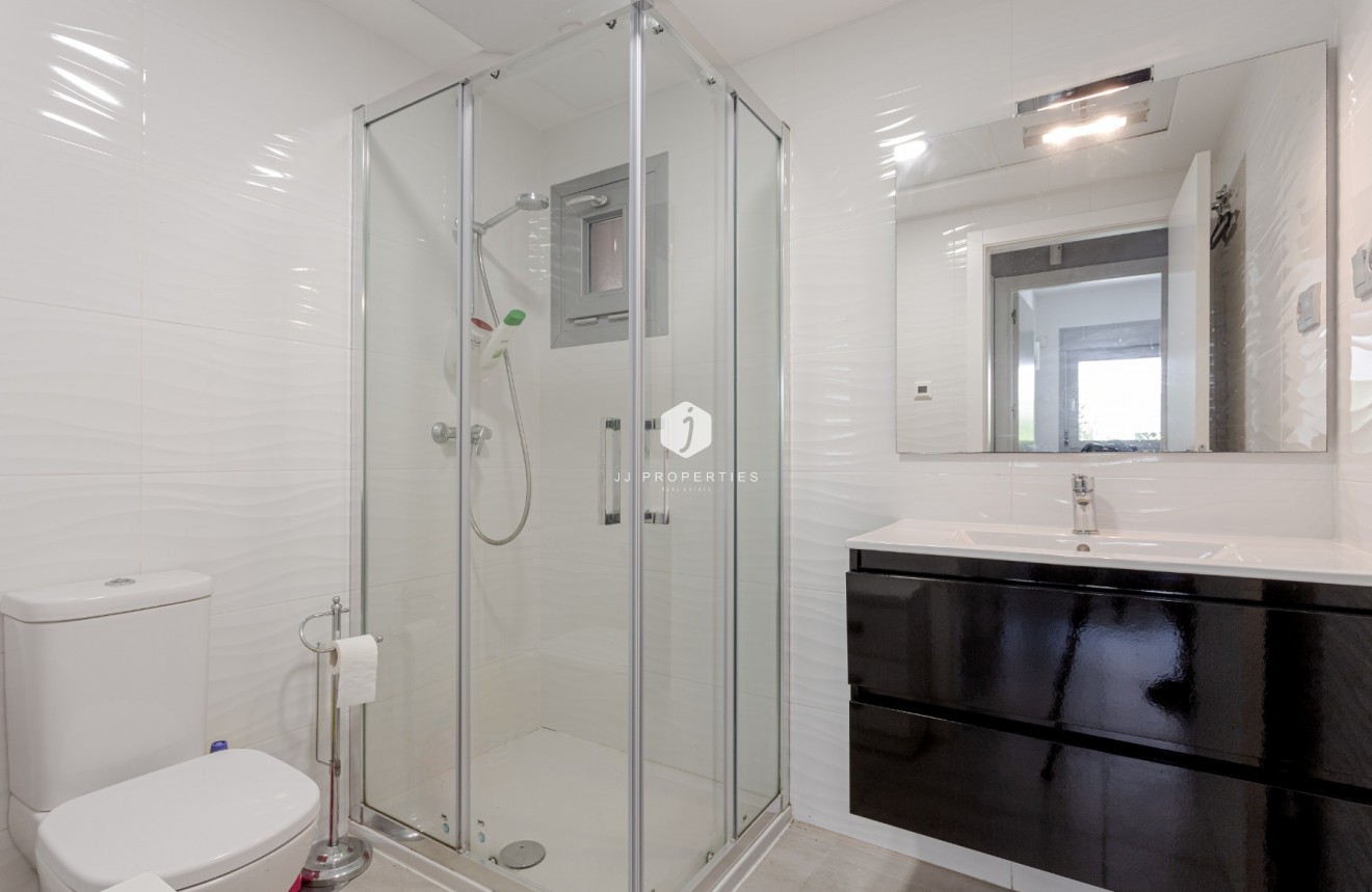 Tweedehands - Appartement / flat -
Torrevieja - Costa Blanca