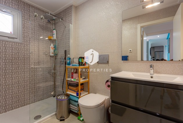 D'occasion - Appartement -
Torrevieja - Costa Blanca