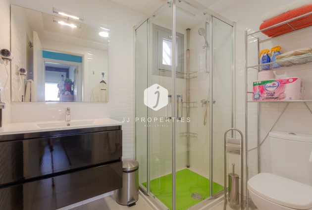 D'occasion - Appartement -
Torrevieja - Costa Blanca