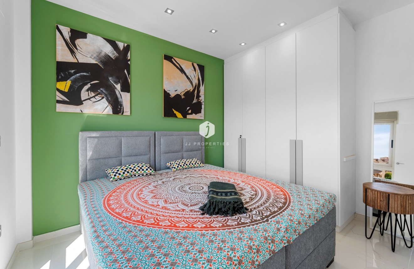 Tweedehands - Villa -
Orihuela Costa - Costa Blanca