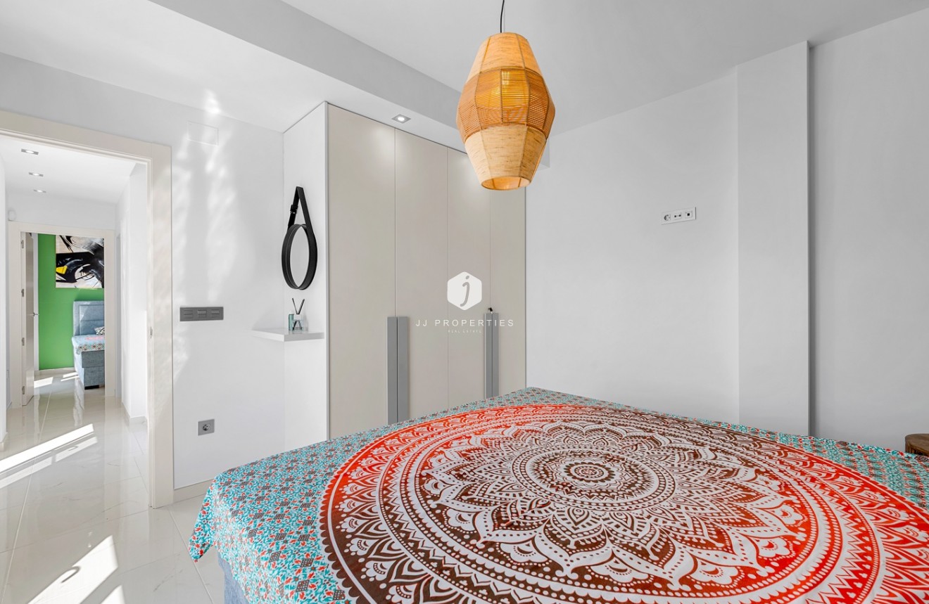 Tweedehands - Villa -
Orihuela Costa - Costa Blanca