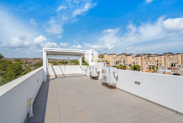 Tweedehands - Villa -
Orihuela Costa - Costa Blanca