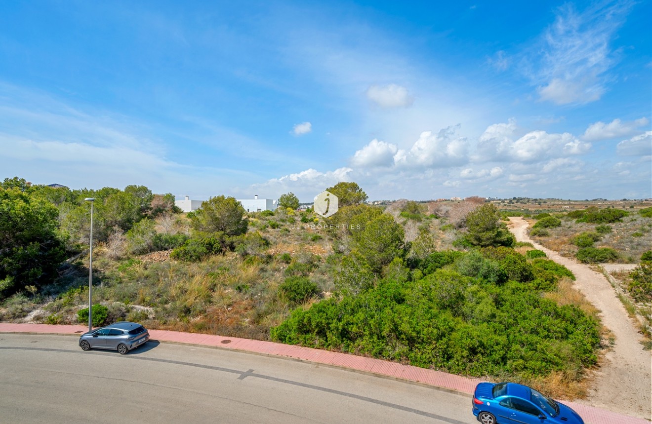 Tweedehands - Villa -
Orihuela Costa - Costa Blanca