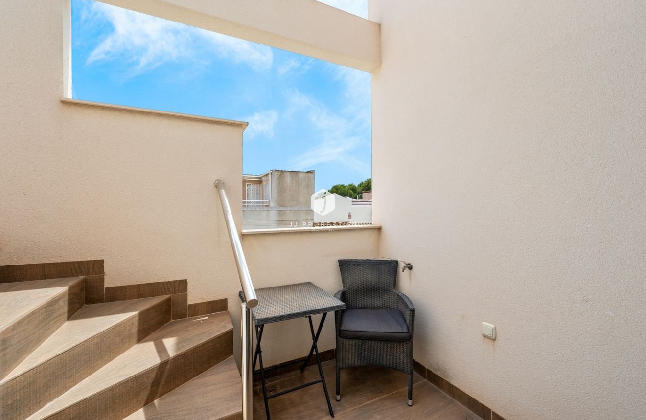 Tweedehands - Bungalow -
Los Balcones - Costa Blanca