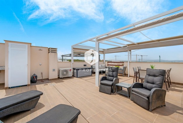 Tweedehands - Bungalow -
Los Balcones - Costa Blanca