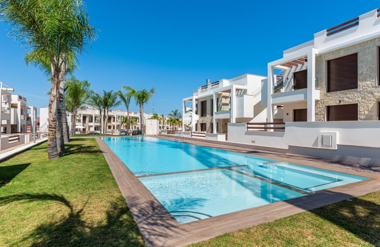 Tweedehands - Bungalow -
Los Balcones - Costa Blanca