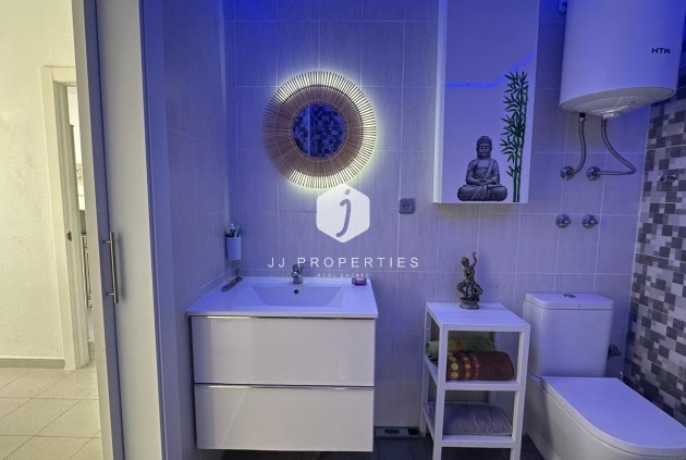 Tweedehands - Penthouse -
Torrevieja