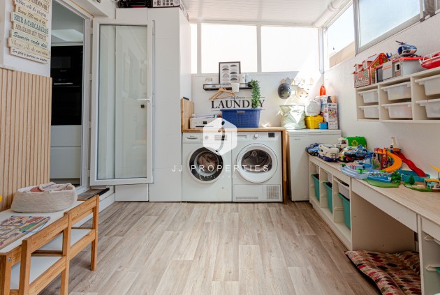 Tweedehands - Villa -
Torrevieja - Costa Blanca