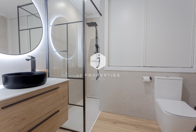 Tweedehands - Villa -
Torrevieja - Costa Blanca