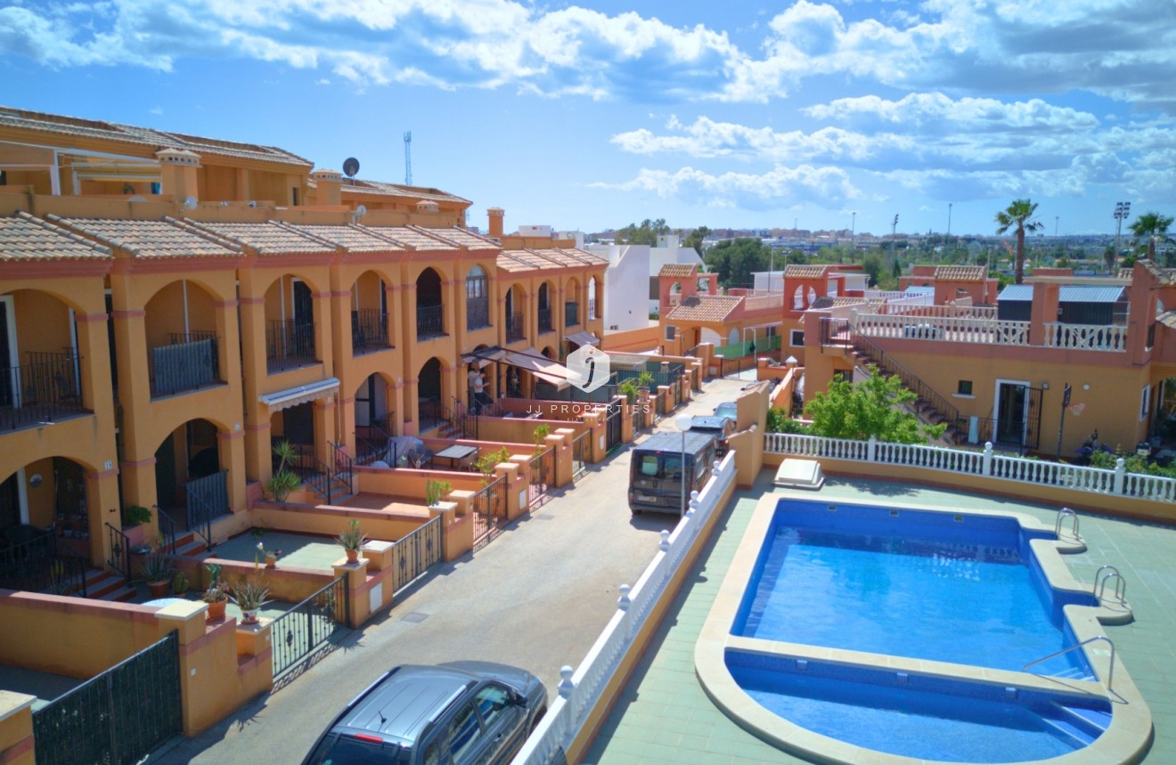 Tweedehands - Villa -
Torrevieja - Costa Blanca