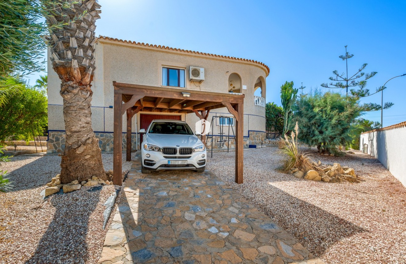 Tweedehands - Villa -
Almoradí - Inland