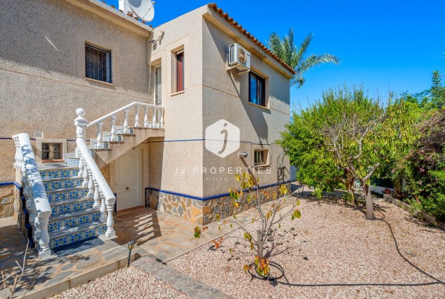 Tweedehands - Villa -
Almoradí - Inland