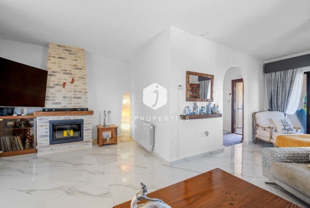 Tweedehands - Villa -
Almoradí - Inland