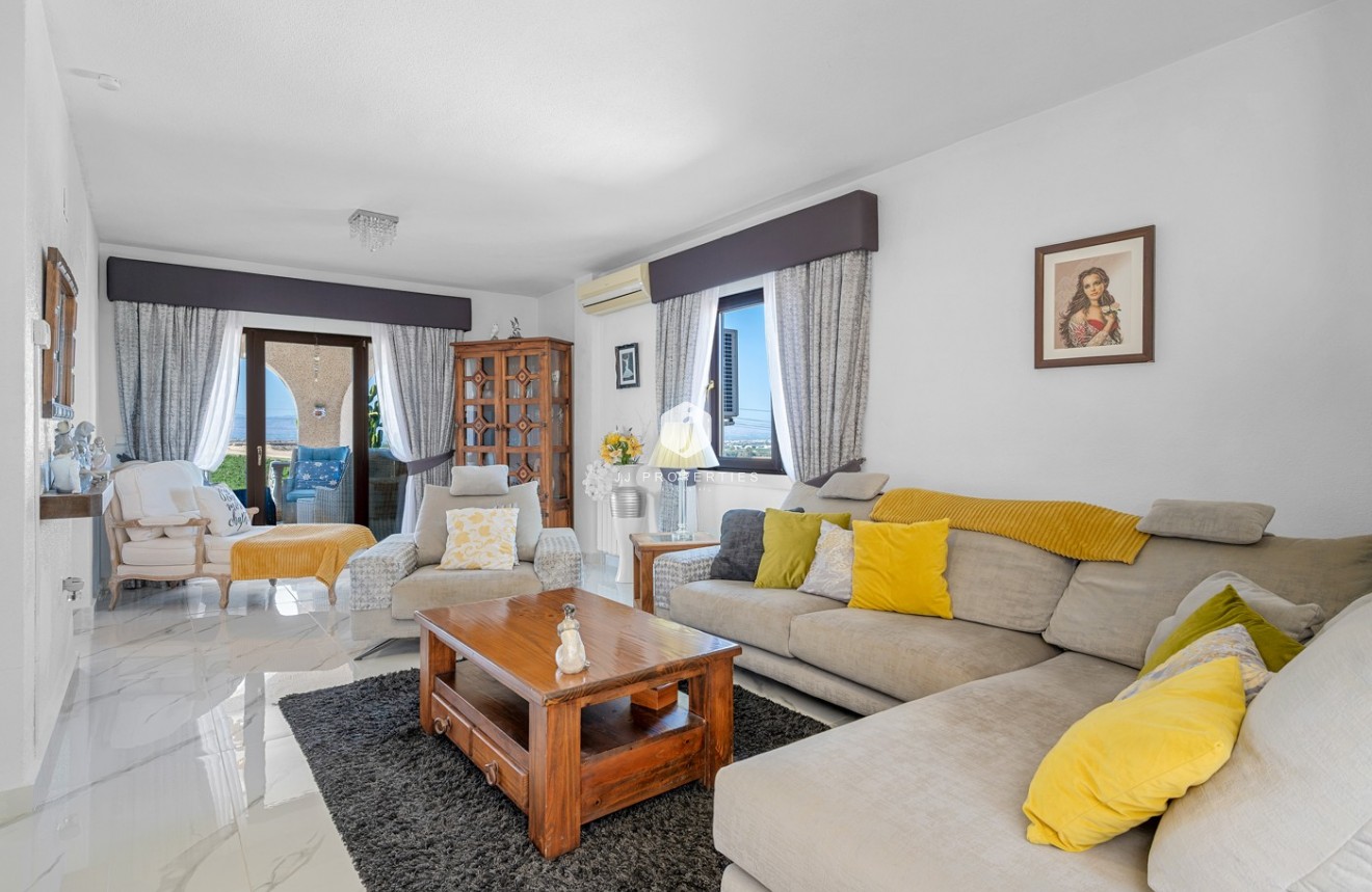 Tweedehands - Villa -
Almoradí - Inland