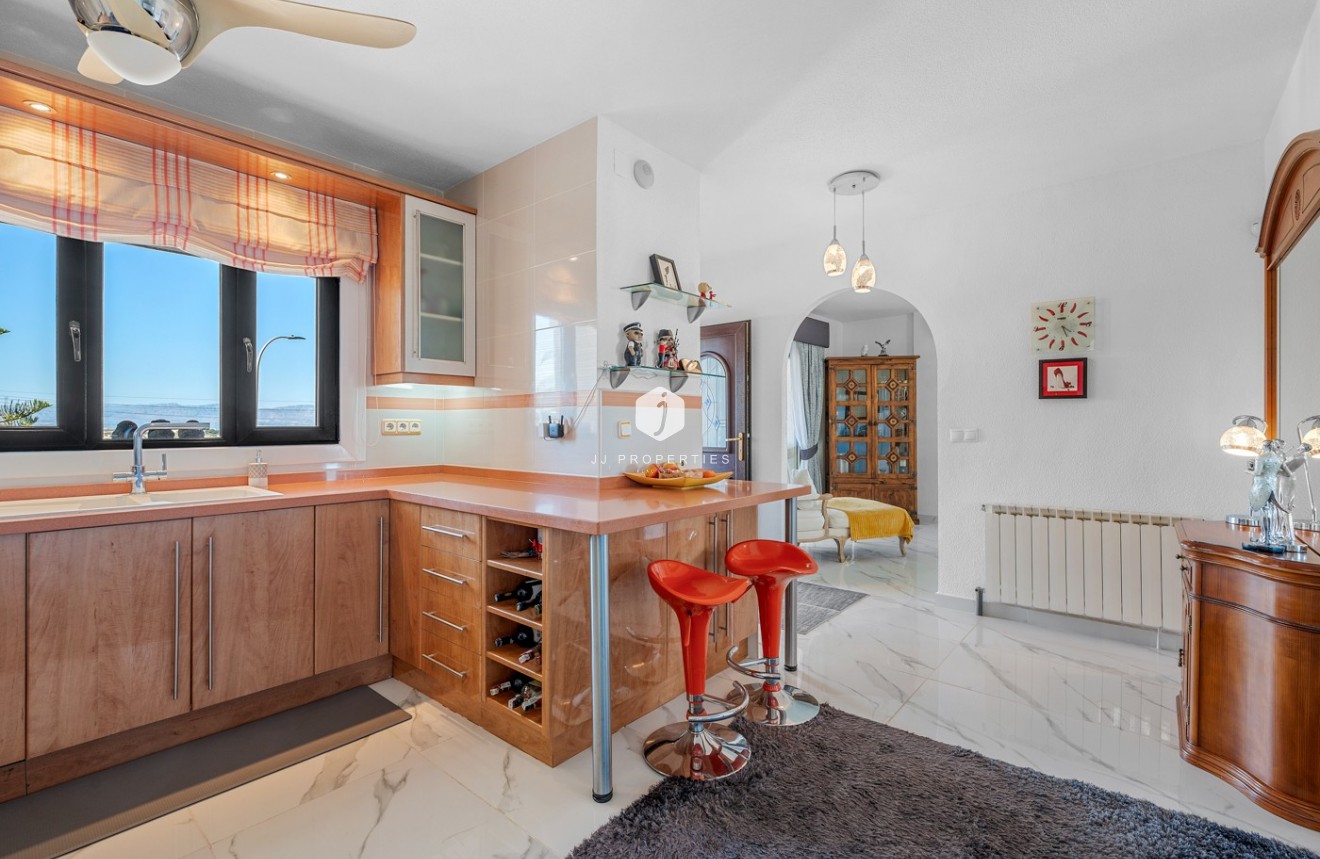 Tweedehands - Villa -
Almoradí - Inland