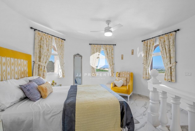 Tweedehands - Villa -
Almoradí - Inland