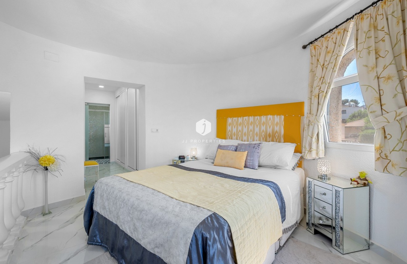 Tweedehands - Villa -
Almoradí - Inland