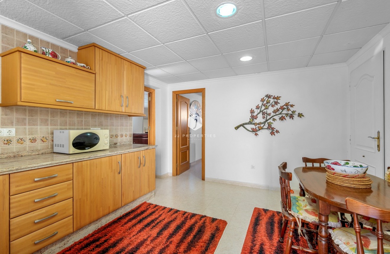 Tweedehands - Villa -
Almoradí - Inland