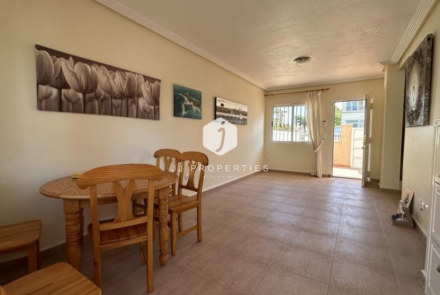 Tweedehands - Chalet -
Los Altos - Costa Blanca