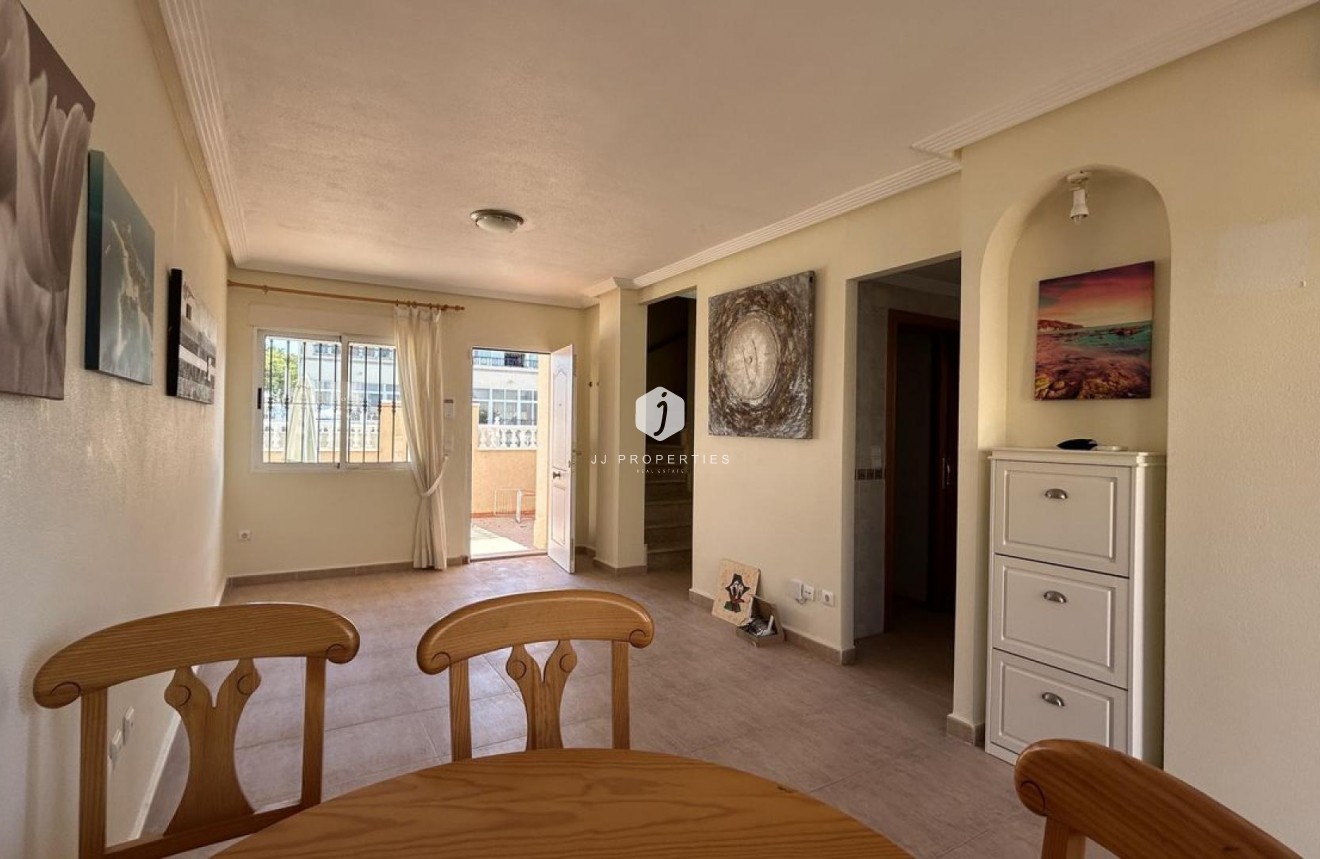 Tweedehands - Chalet -
Los Altos - Costa Blanca