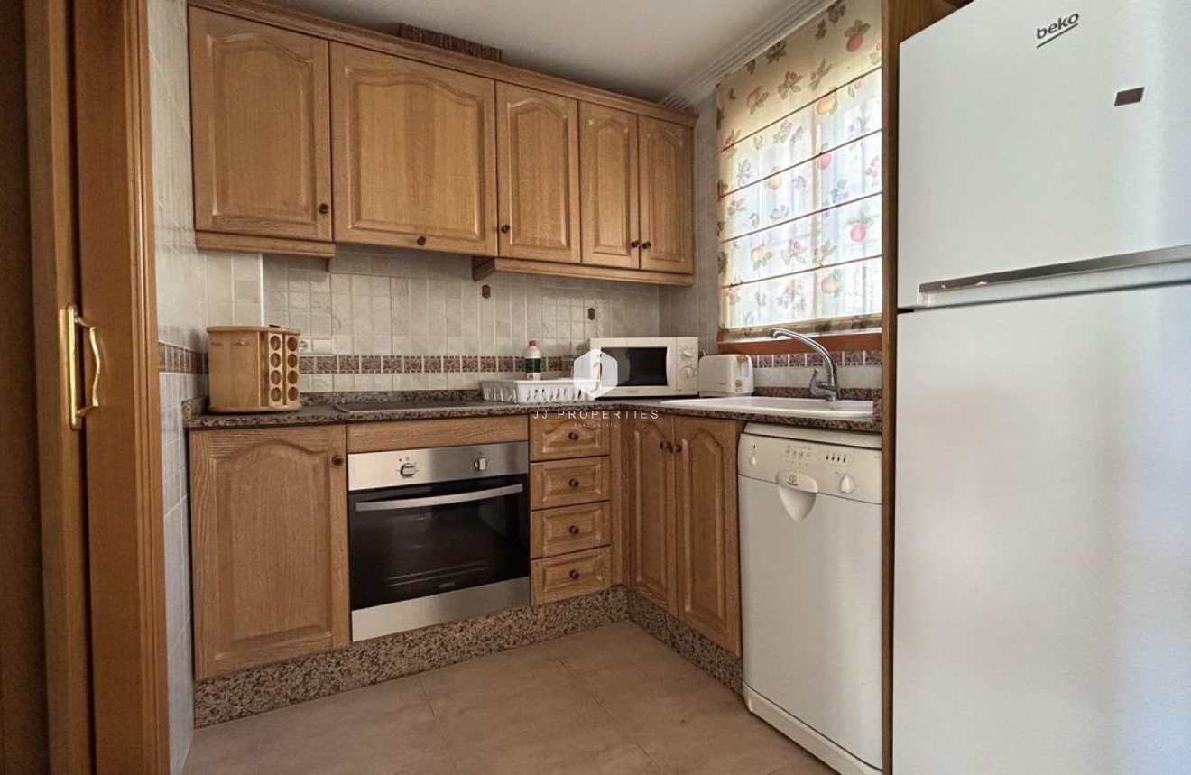 Tweedehands - Chalet -
Los Altos - Costa Blanca