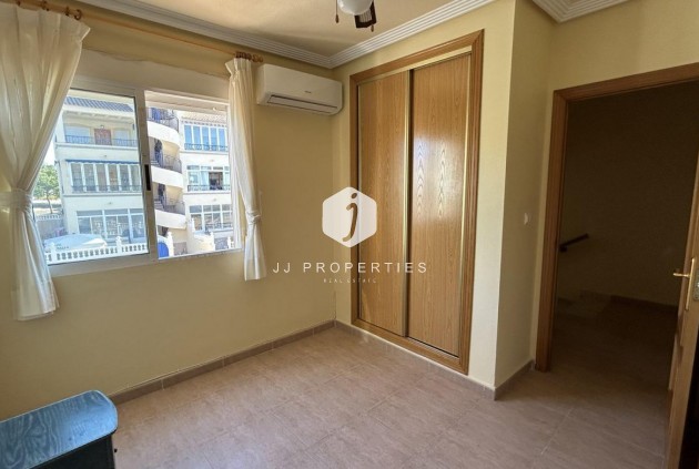 Tweedehands - Chalet -
Los Altos - Costa Blanca