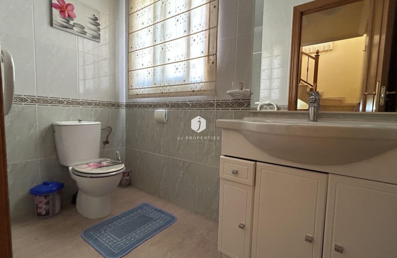 Tweedehands - Chalet -
Los Altos - Costa Blanca