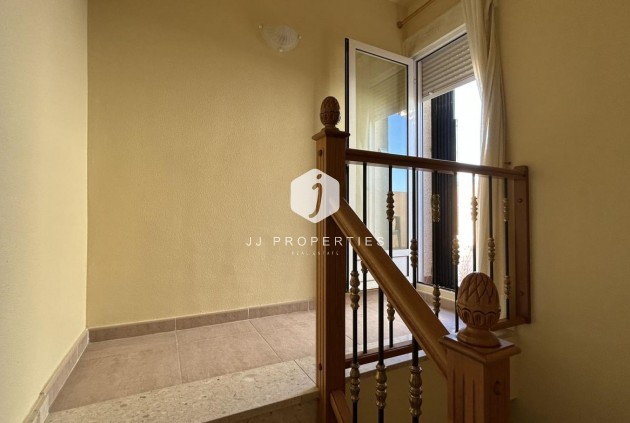 Tweedehands - Chalet -
Los Altos - Costa Blanca