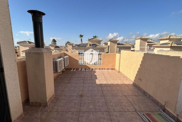 Tweedehands - Chalet -
Los Altos - Costa Blanca