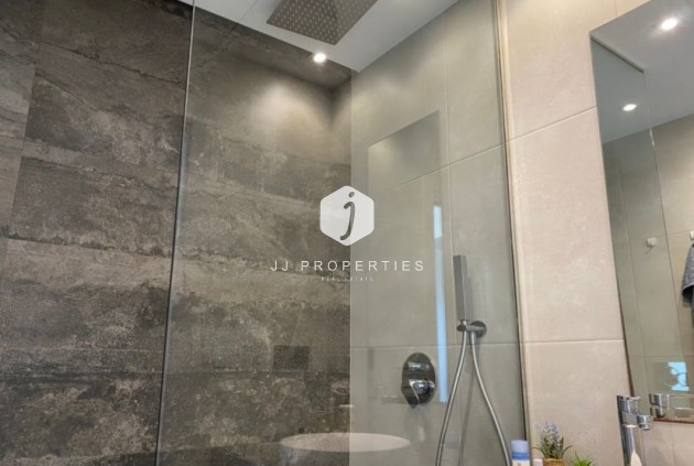 Tweedehands - Penthouse -
El Raso - Costa Blanca