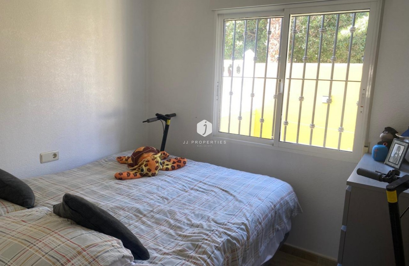 Tweedehands - Appartement / flat -
Algorfa - Costa Blanca