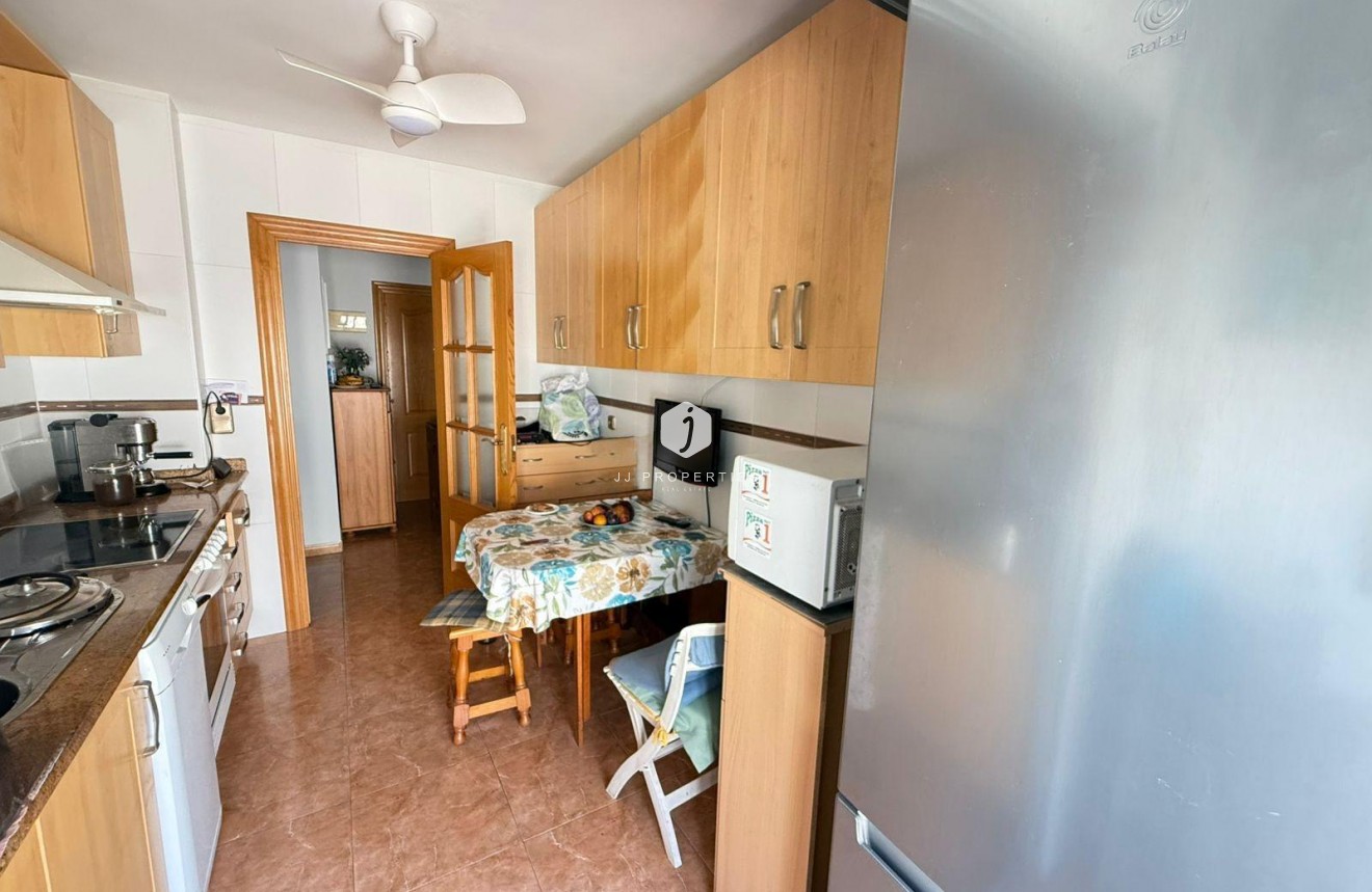 Tweedehands - Appartement / flat -
Torrevieja - Playa del Cura