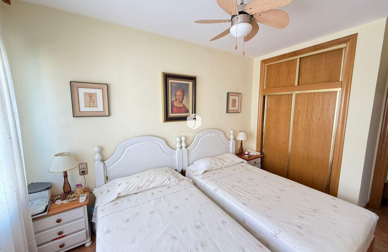 Tweedehands - Appartement / flat -
Torrevieja - Playa del Cura