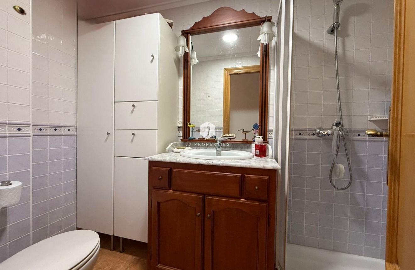 Tweedehands - Appartement / flat -
Torrevieja - Playa del Cura