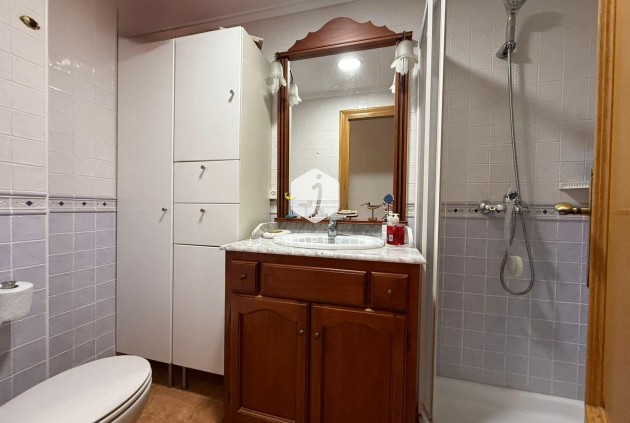 Tweedehands - Appartement / flat -
Torrevieja - Playa del Cura