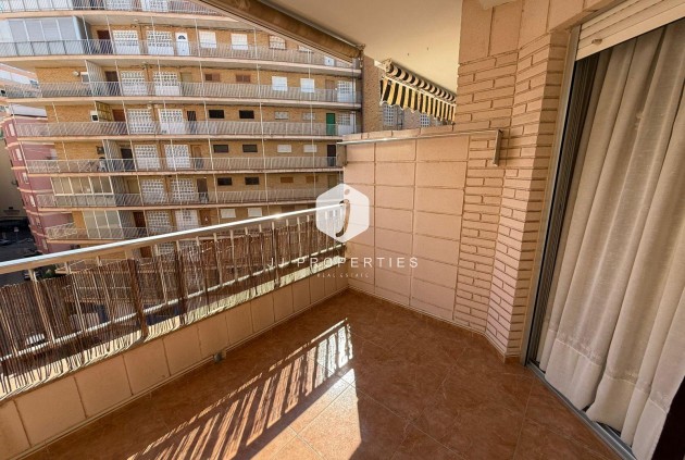 Tweedehands - Appartement / flat -
Torrevieja - Playa del Cura