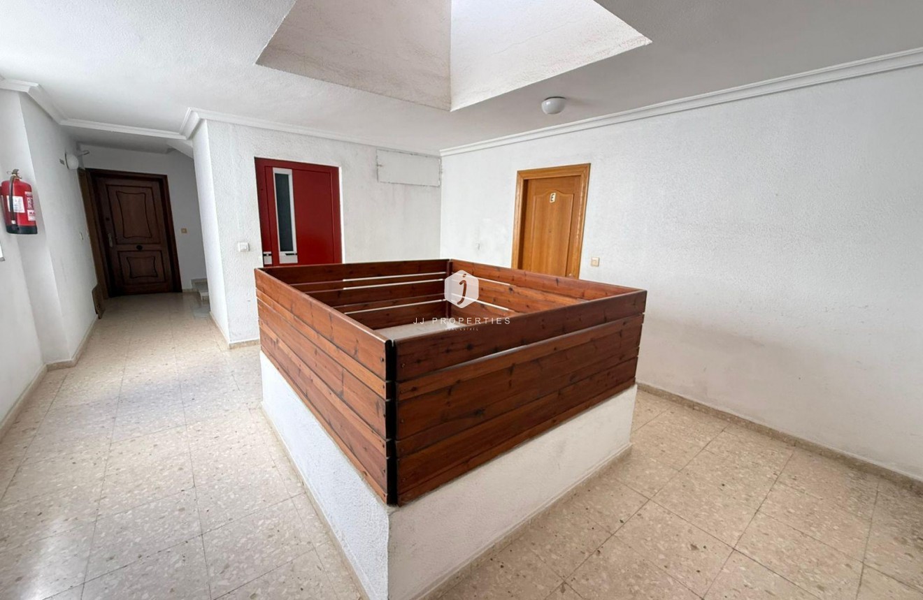 Tweedehands - Appartement / flat -
Torrevieja - Playa del Cura