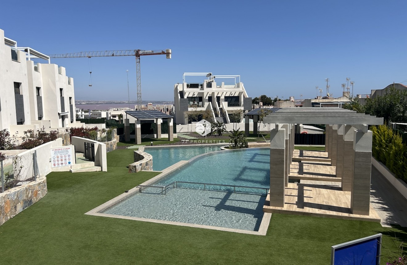 Tweedehands - Appartement / flat -
Los Balcones - Costa Blanca