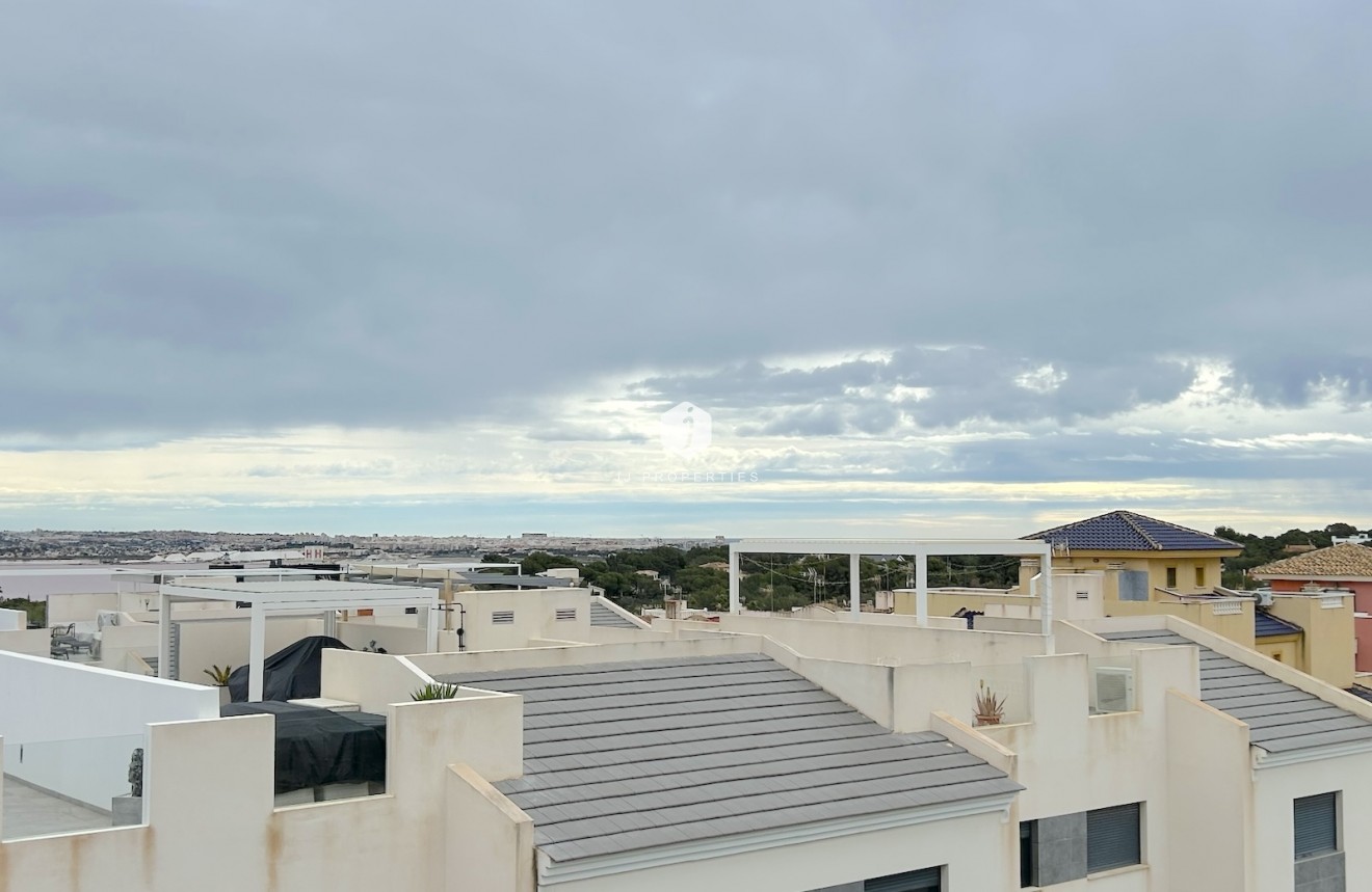 Tweedehands - Appartement / flat -
Los Balcones - Costa Blanca