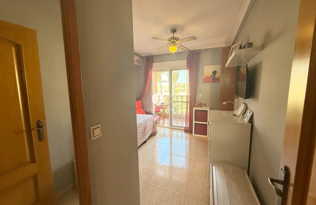 Tweedehands - Chalet -
Torrevieja - El Limonar