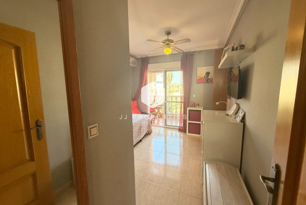 Tweedehands - Chalet -
Torrevieja - El Limonar