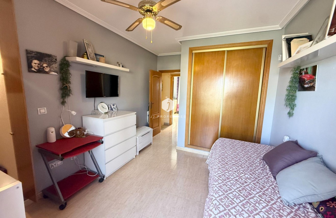 Tweedehands - Chalet -
Torrevieja - El Limonar