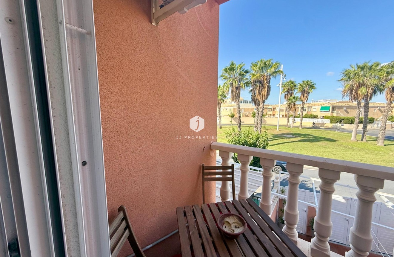 Tweedehands - Chalet -
Torrevieja - El Limonar