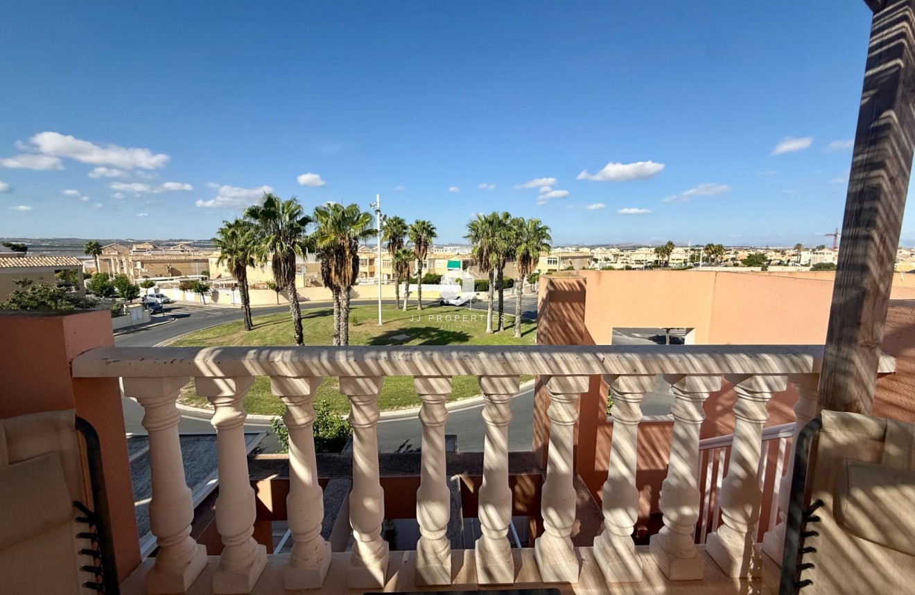 Tweedehands - Chalet -
Torrevieja - El Limonar