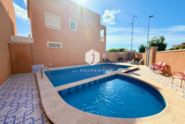 Tweedehands - Chalet -
Torrevieja - El Limonar